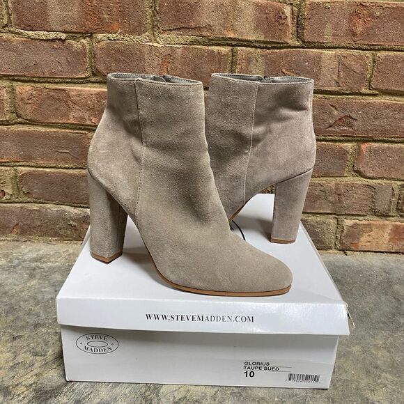 Steve Madden Glorius Taupe Suede Leather Ankle Bootie - Picture 10 of 10